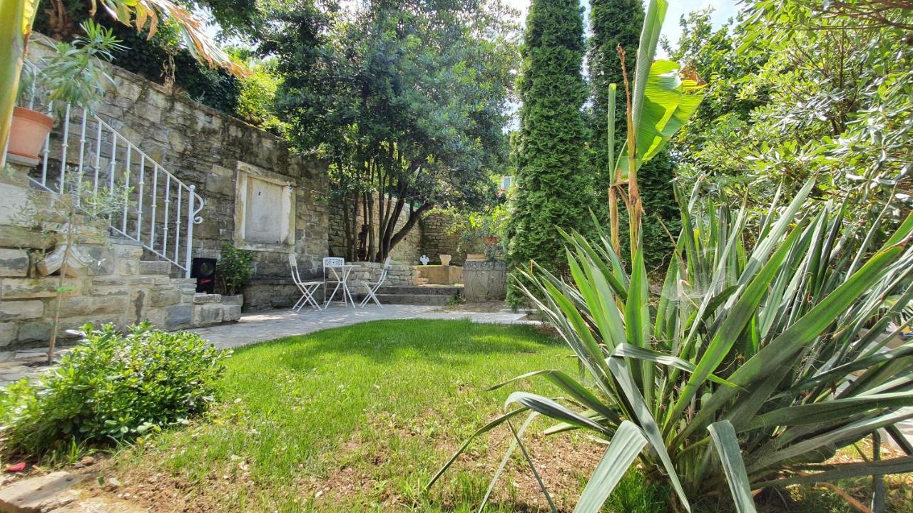 Secret Garden Of Piran Apartment Exterior photo