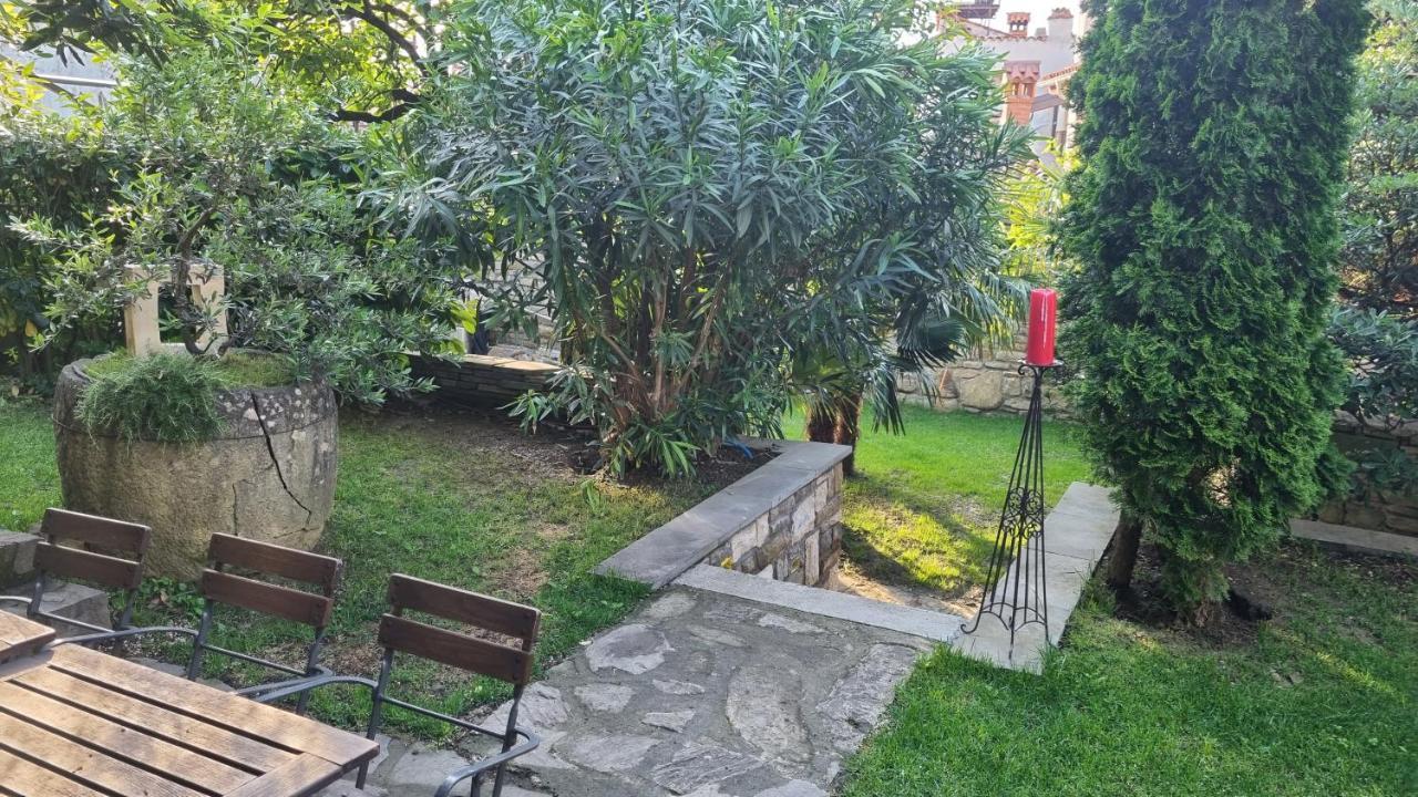 Secret Garden Of Piran Apartment Exterior photo